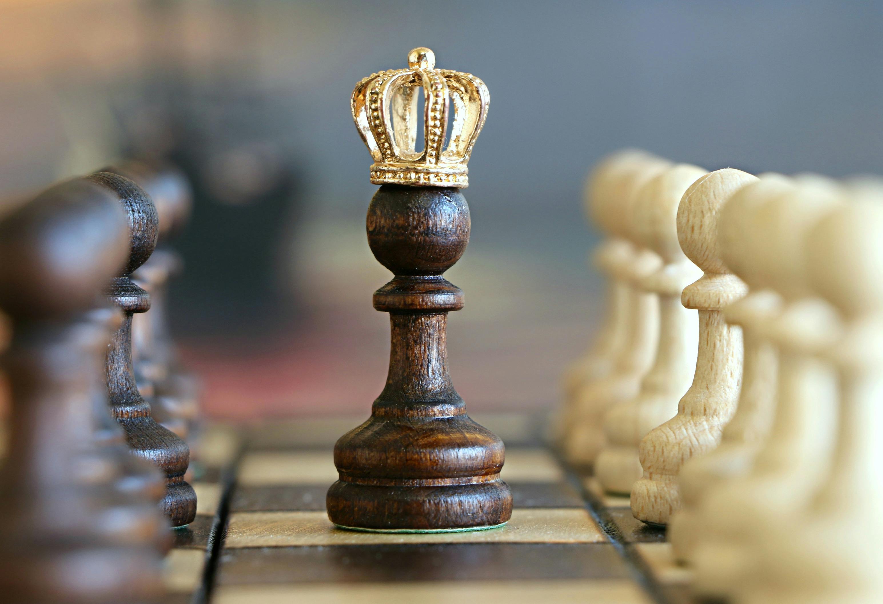 Queen chess piece 