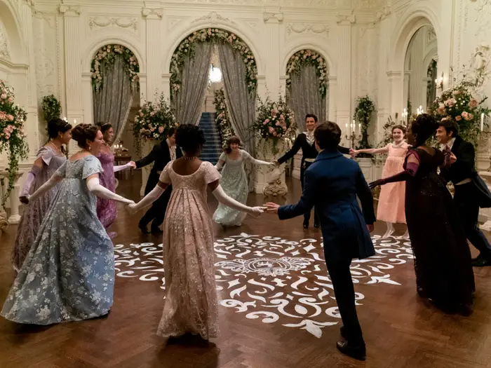 bridgerton family dance in season 2