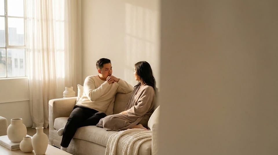 Relationship Coach vs Therapist: Which Do You Need?